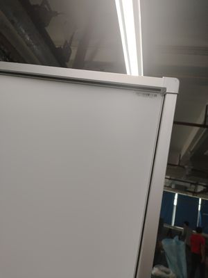 Fabrikdirekte interaktive Whiteboard-Smart-Touch-Panel mit IR 20-Touch-Punkten, Keramik- oder glänzender Kunststoffoberfläche, mit 22 Hotkeys auf jeder Seite für schnelle und einfache Navigation, für den Schulunterricht