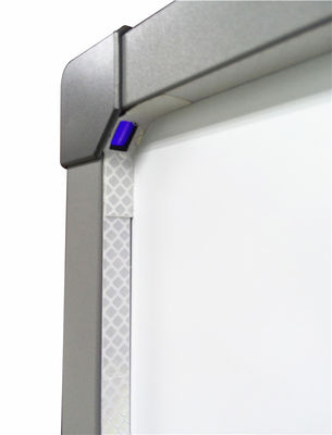 98-Zoll-Infrarot-Smart Digital Board Touchscreen Interaktives Whiteboard mit Projektor für den Unterricht