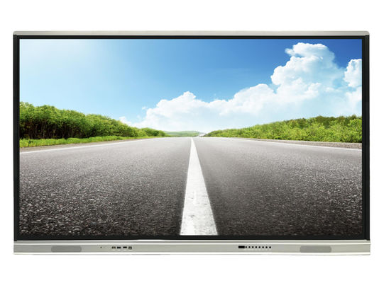 500 cd/m2 Helligkeit Touchscreen für optimale Leistung