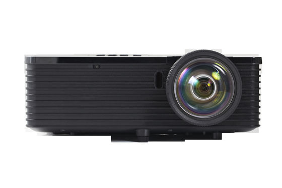 Billiger Preis-tragbarer kurzer Wurfs-Laser-Lampen-Projektor 3200lm 30" - 300" Größe mit schwarzer Farbe